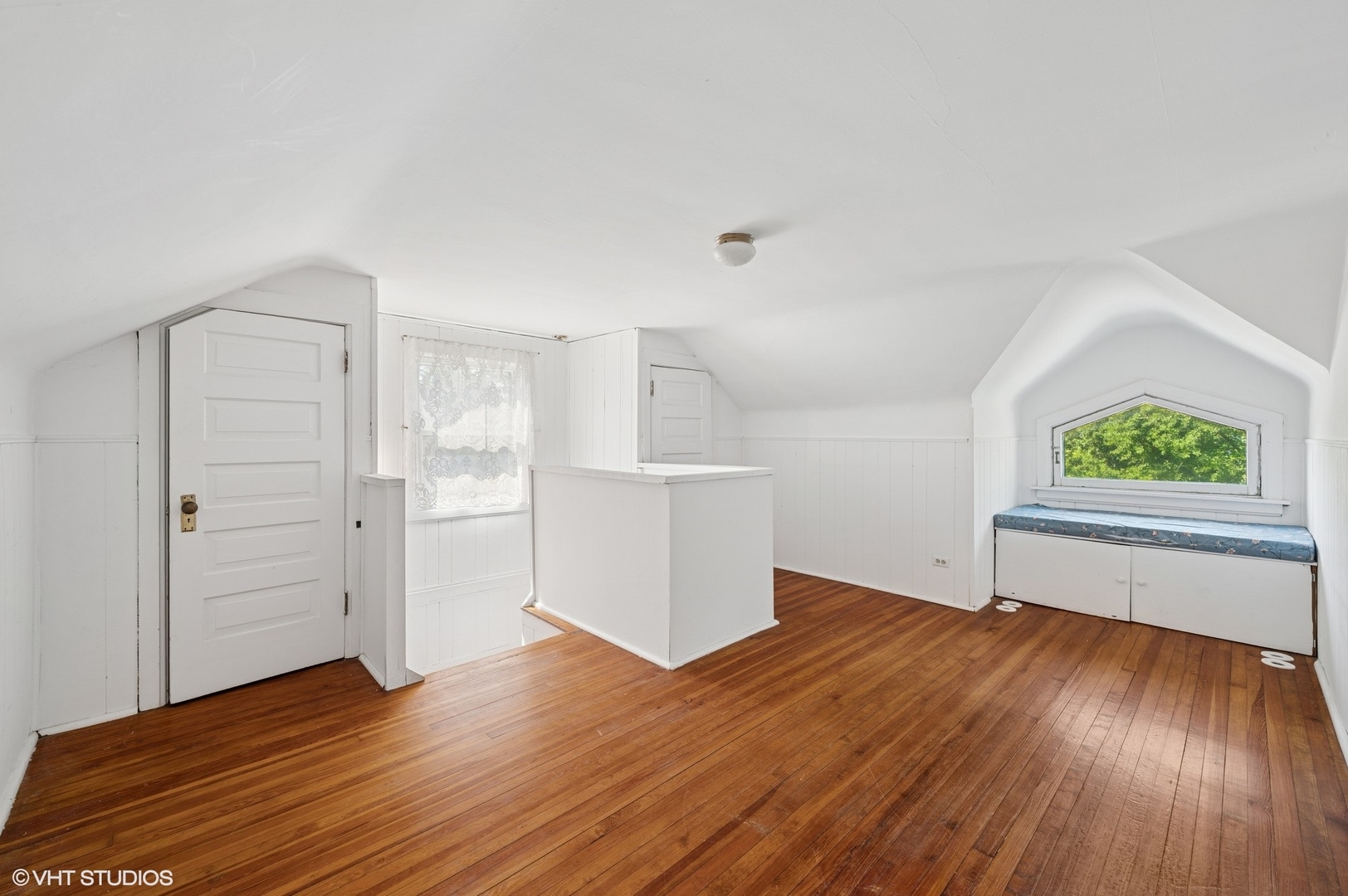 1241 Forest Avenue