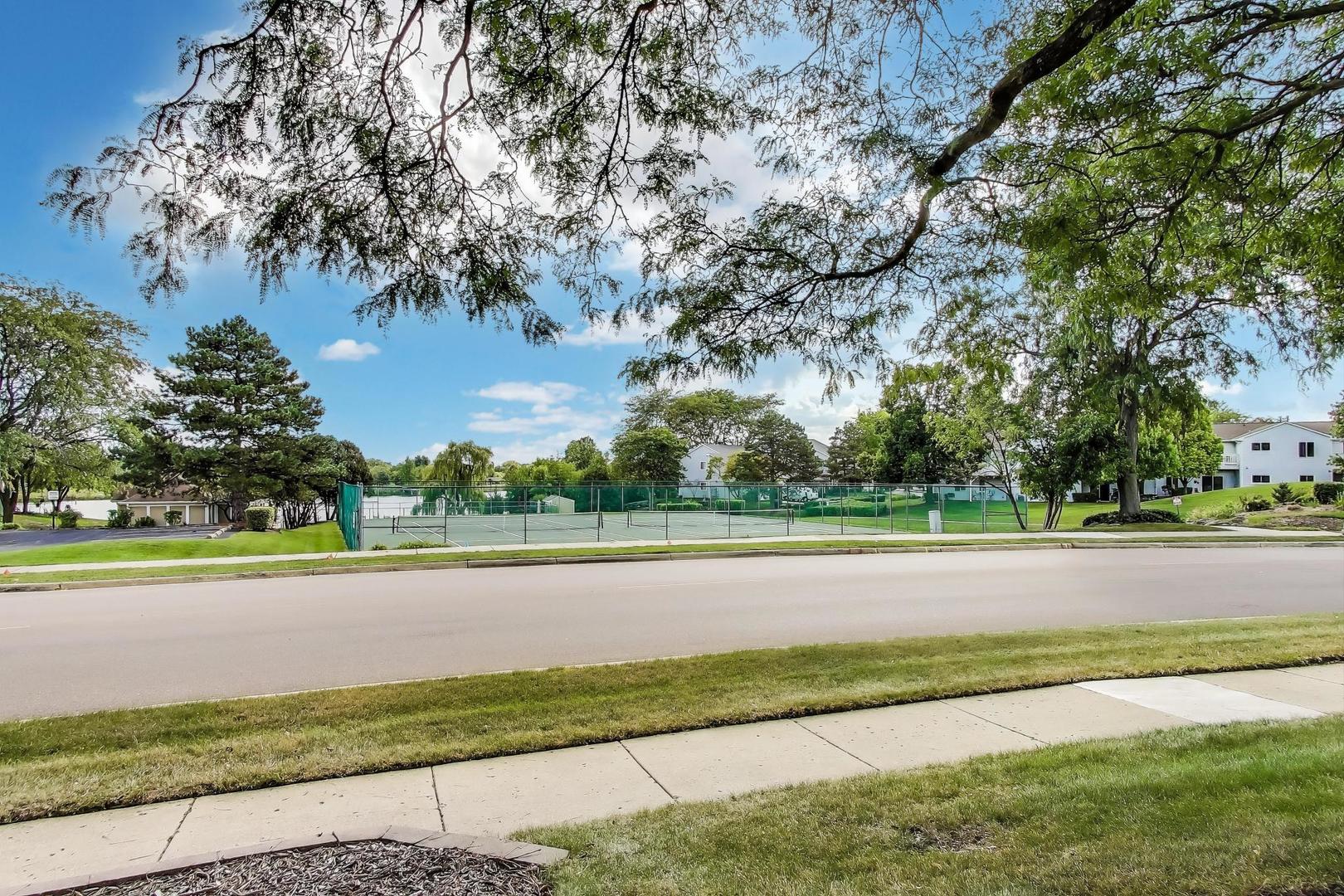 425 Sandpiper Court Unit: C