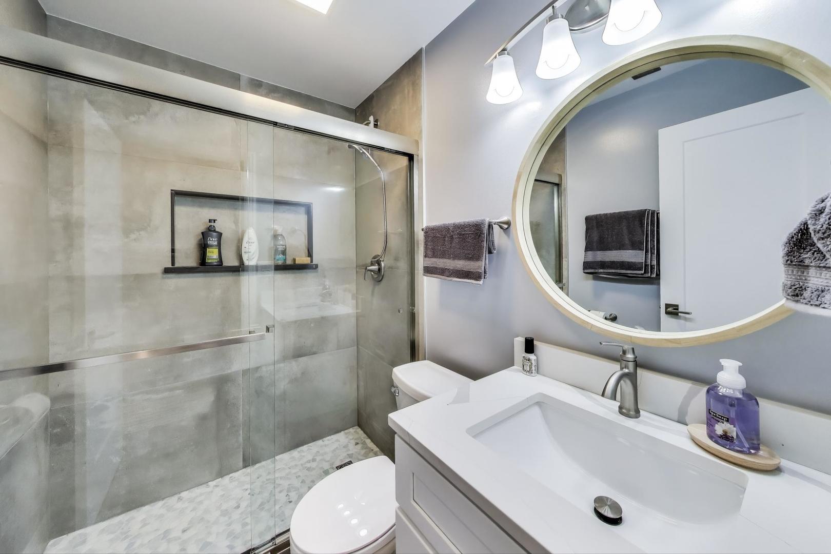 425 Sandpiper Court Unit: C