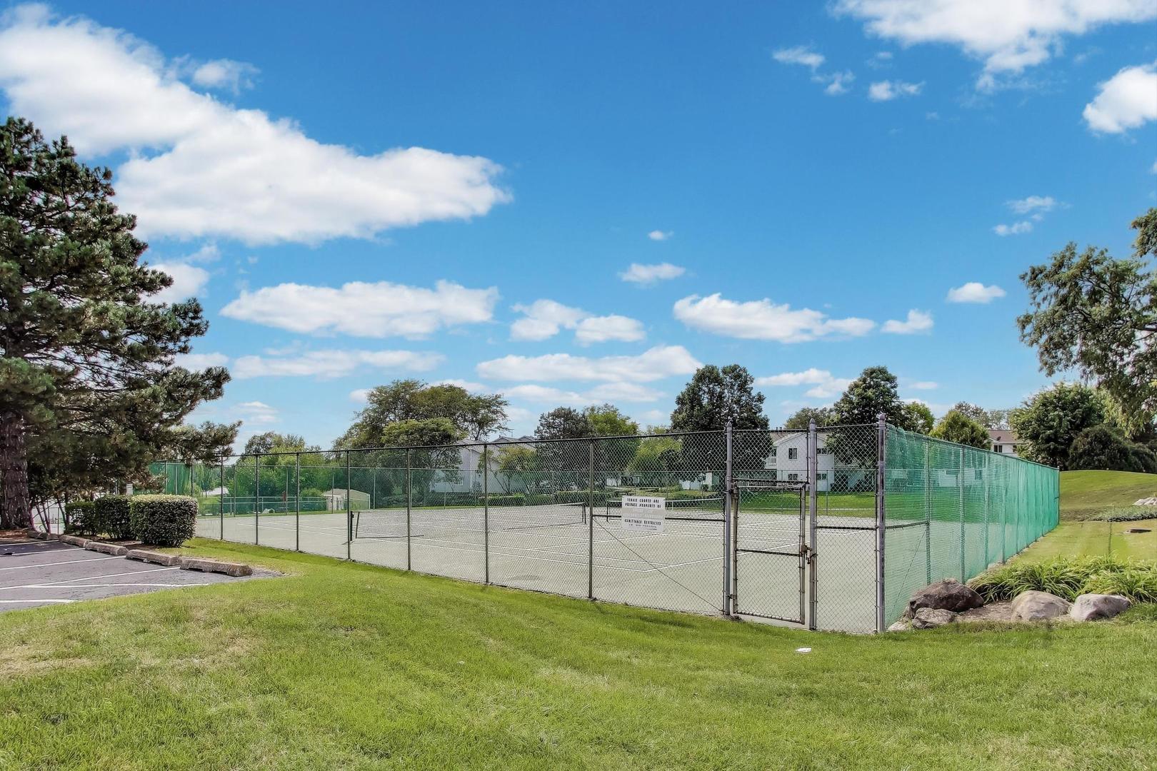 425 Sandpiper Court Unit: C