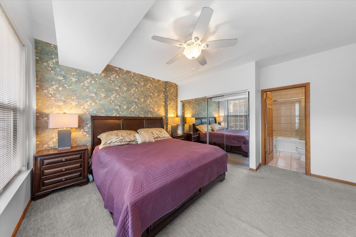 431 S Dearborn Street Unit: 1204