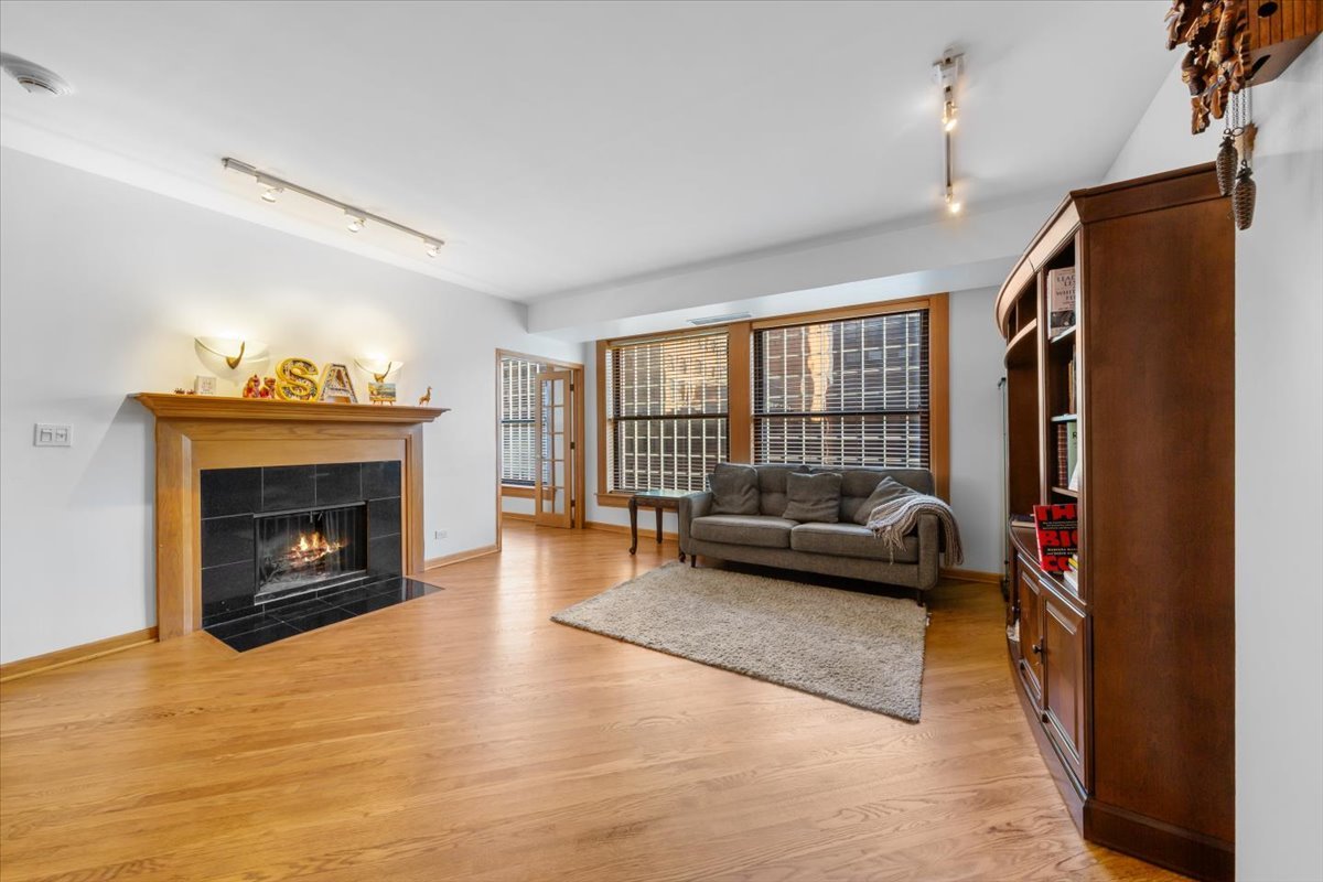 431 S Dearborn Street Unit: 1204