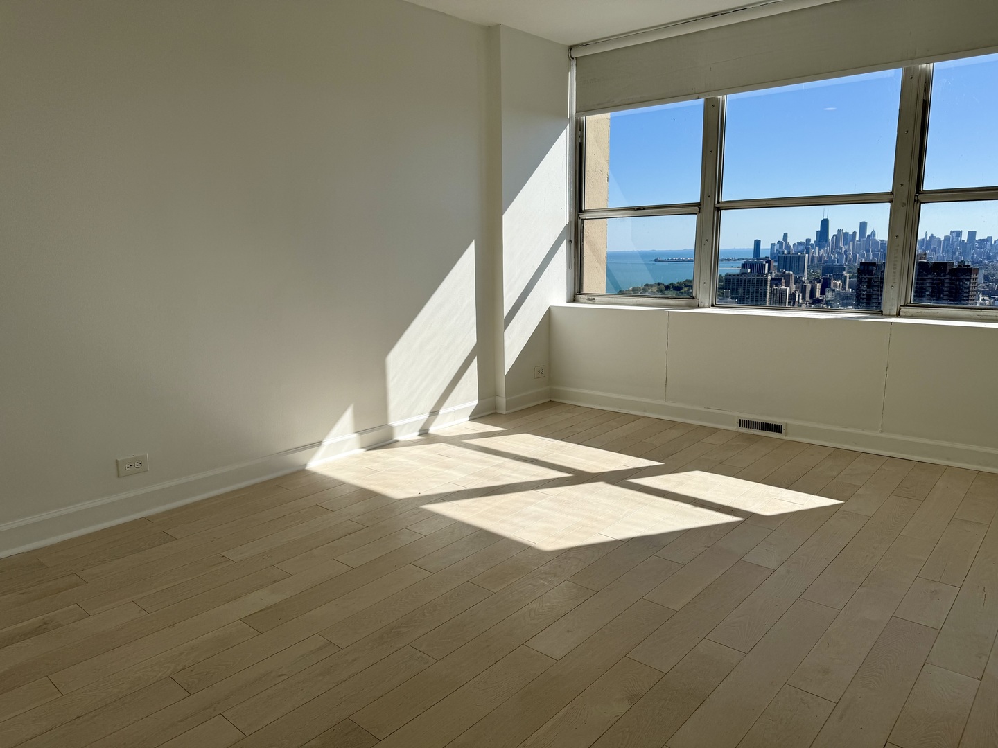 655 W IRVING PARK Road Unit: 5513