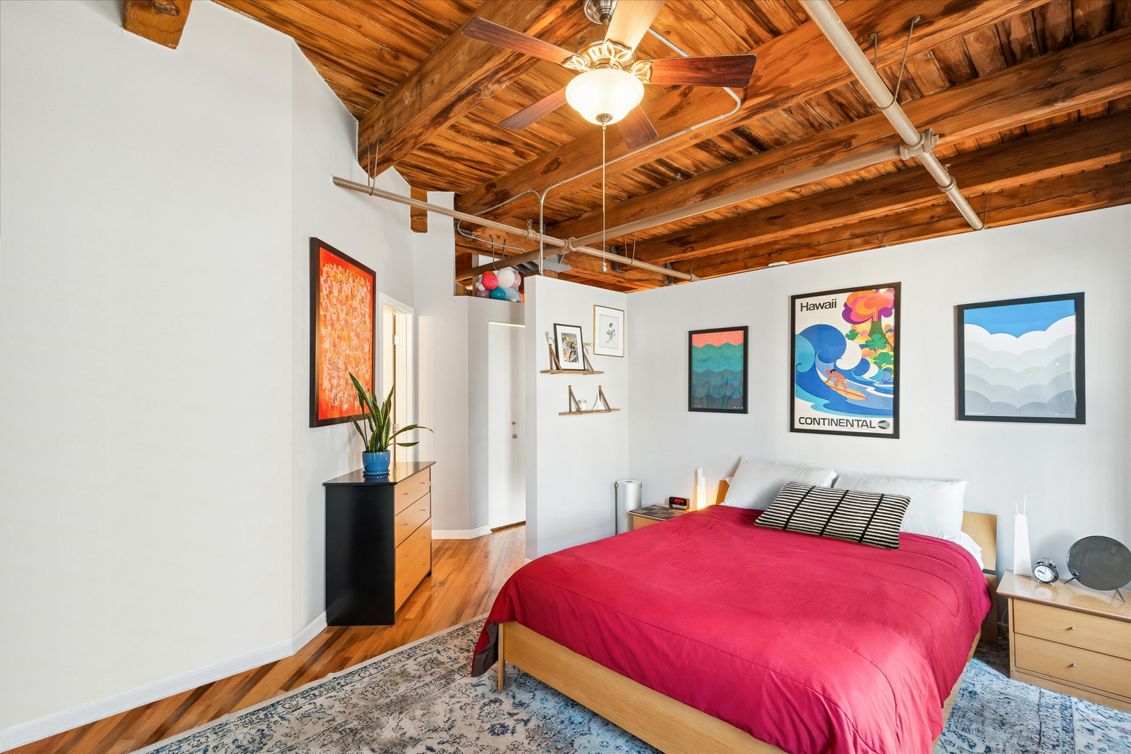 225 W Huron Street Unit: 516