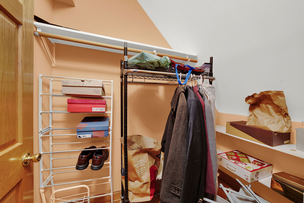 4328 N Kenneth Avenue