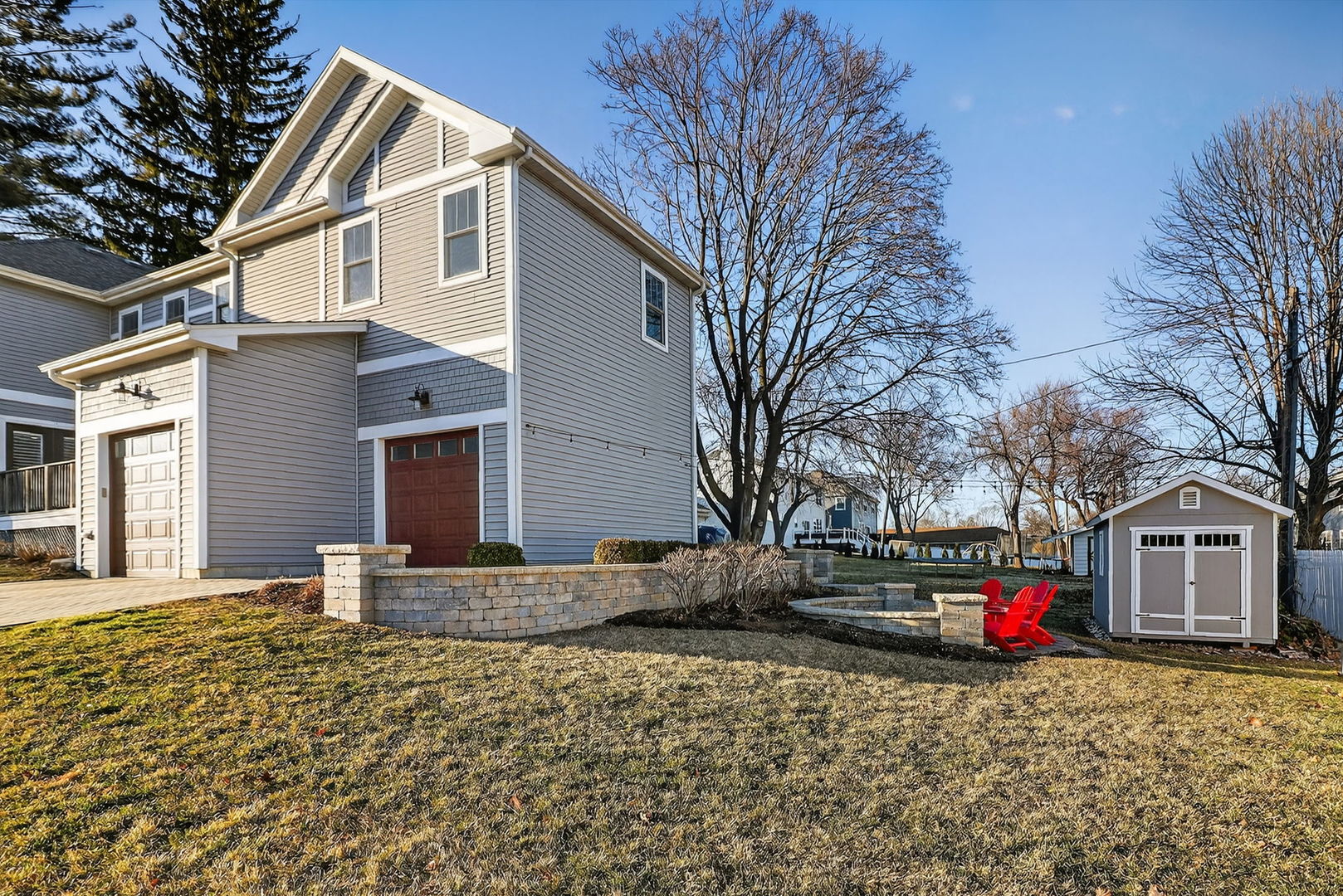 4343 Elm Street
