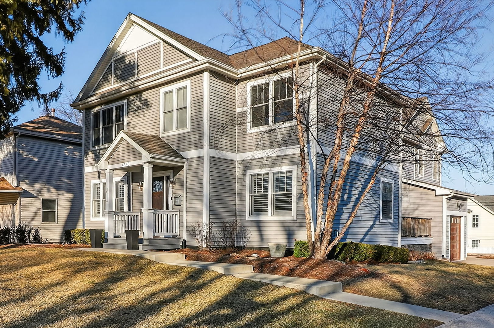 4343 Elm Street