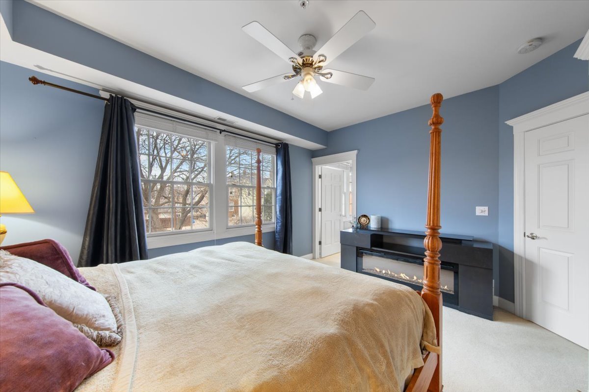 111 S 5th Avenue Unit: D