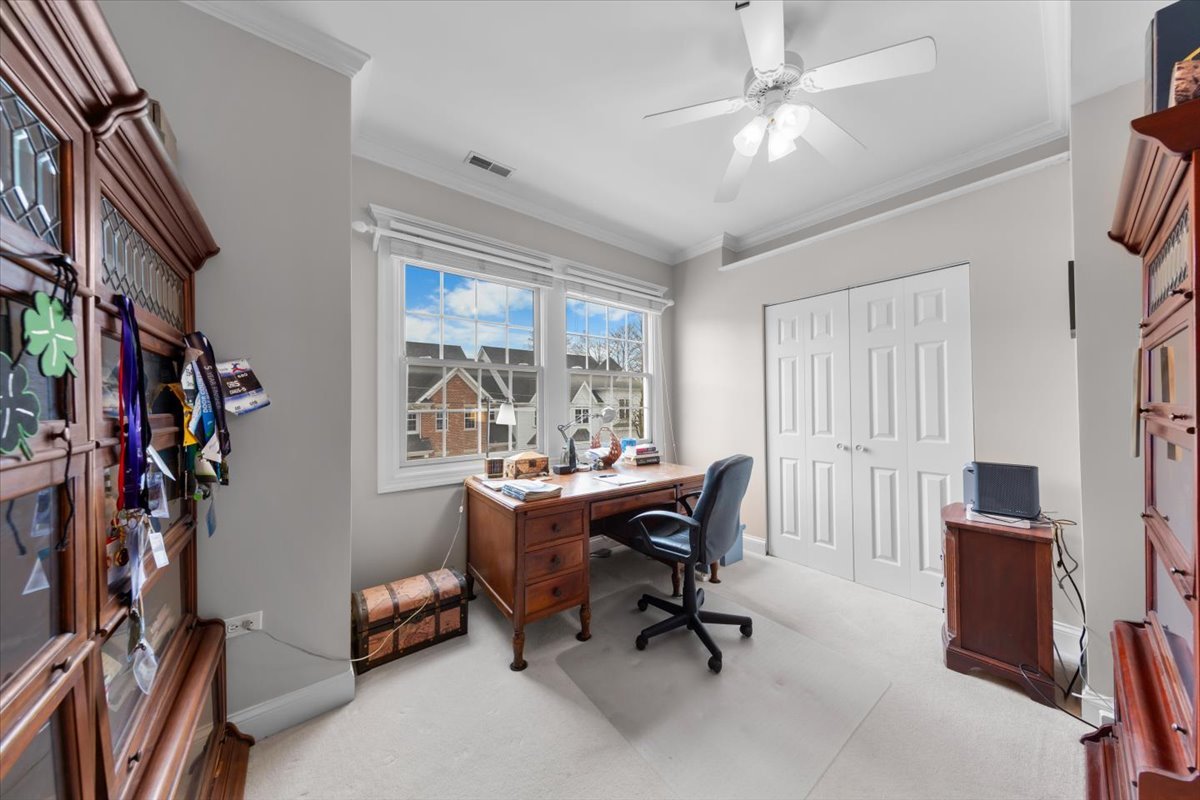 111 S 5th Avenue Unit: D