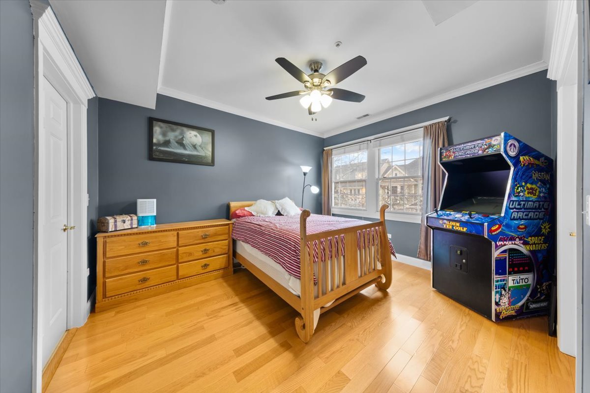 111 S 5th Avenue Unit: D