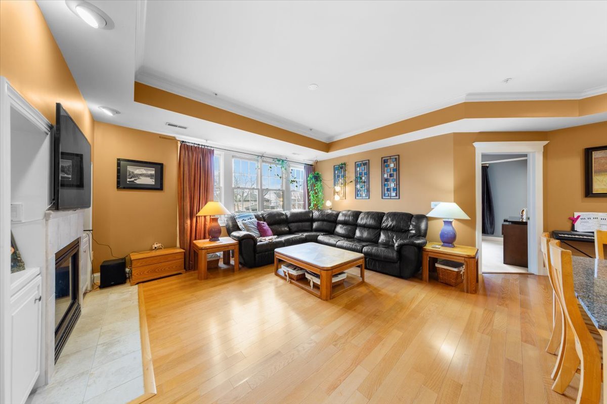 111 S 5th Avenue Unit: D