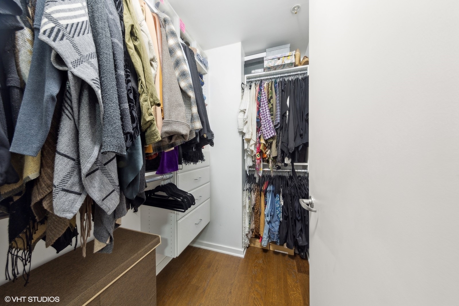 240 E Illinois Street Unit: 402