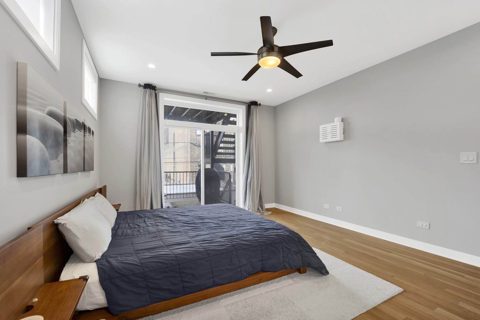 1810 S Racine Avenue Unit: 2