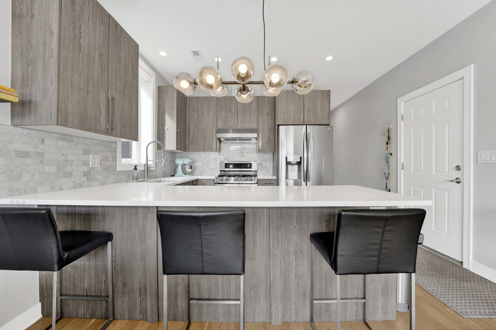1810 S Racine Avenue Unit: 2