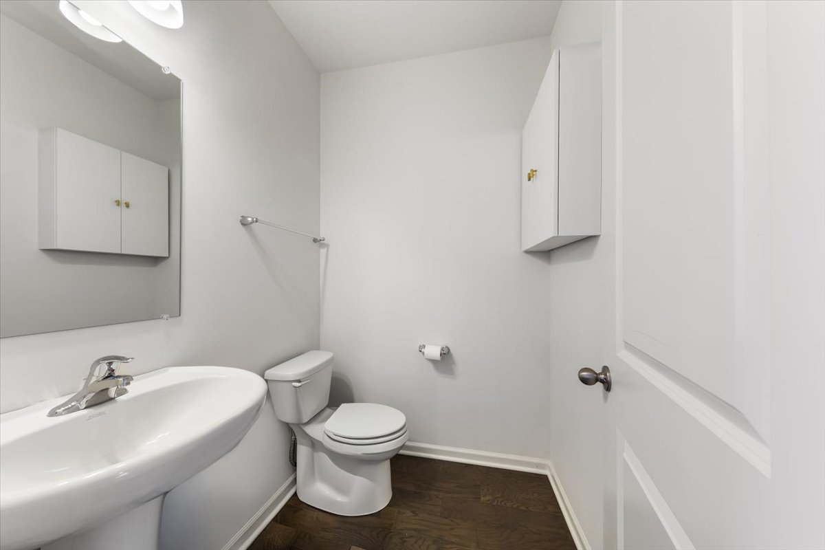 2217 Venture Drive Unit: 2217