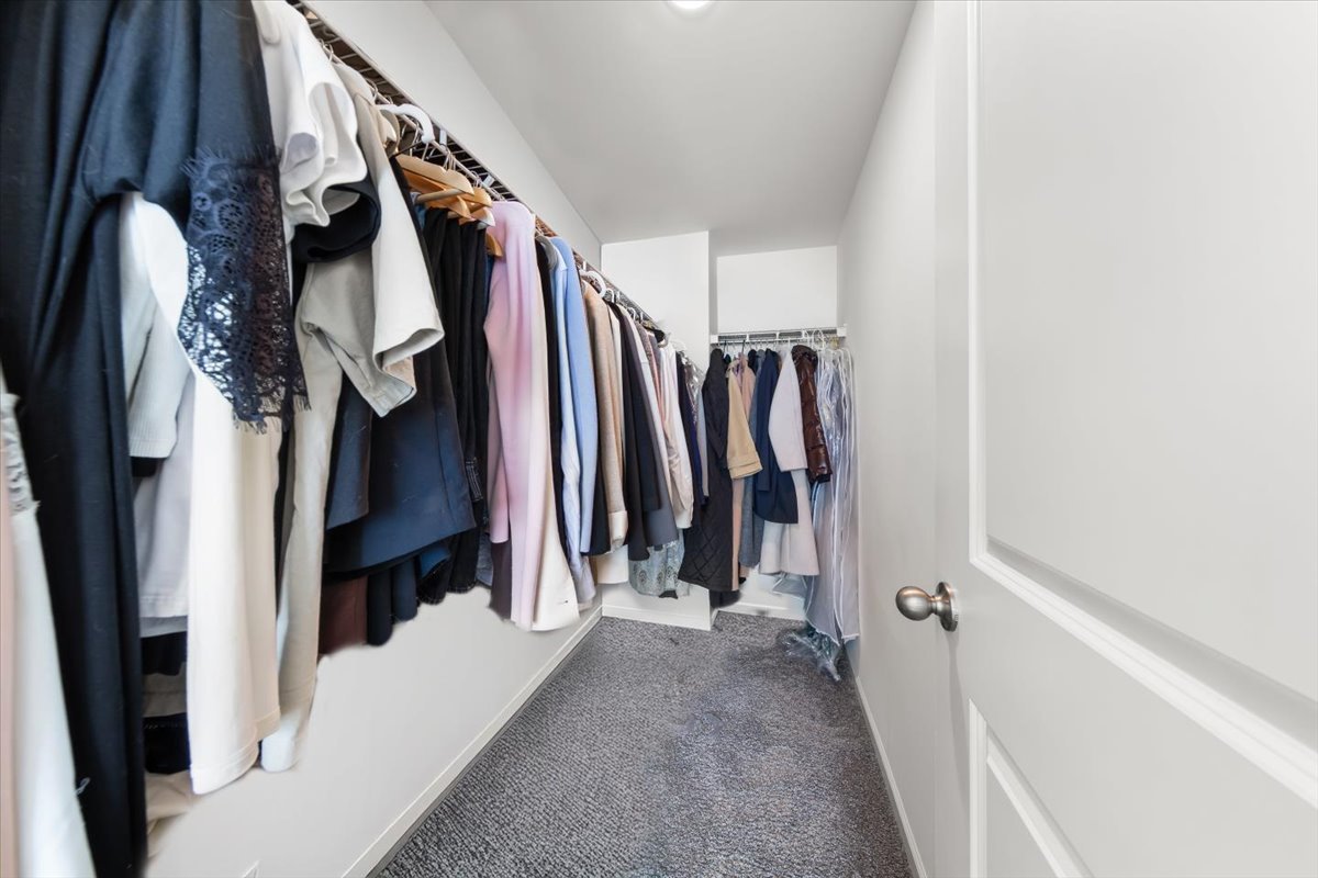 2217 Venture Drive Unit: 2217