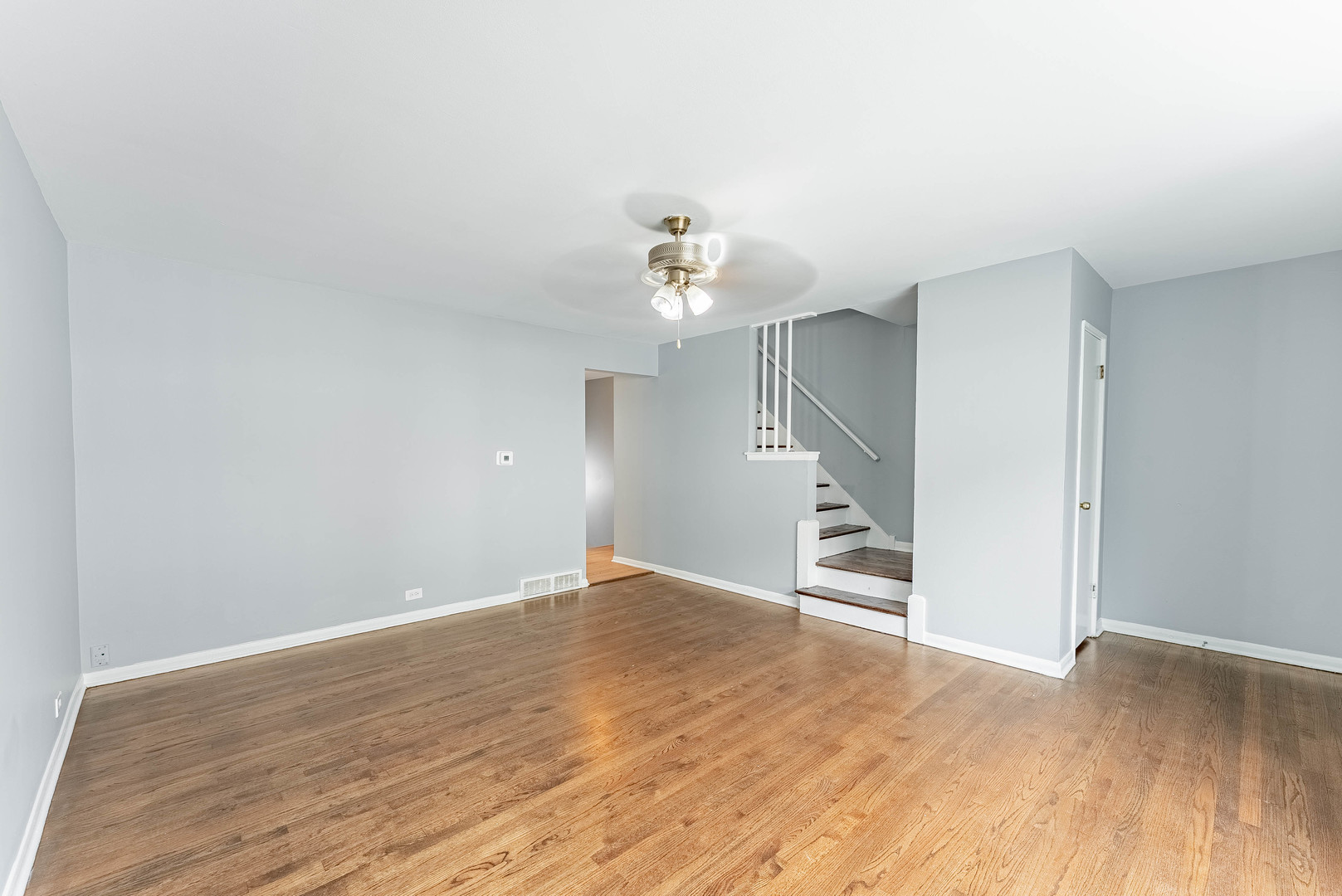 5115 N Springfield Avenue Unit: B