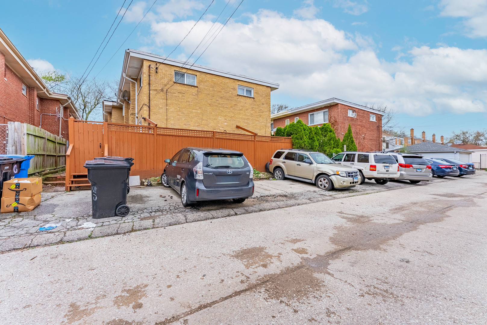5115 N Springfield Avenue Unit: B