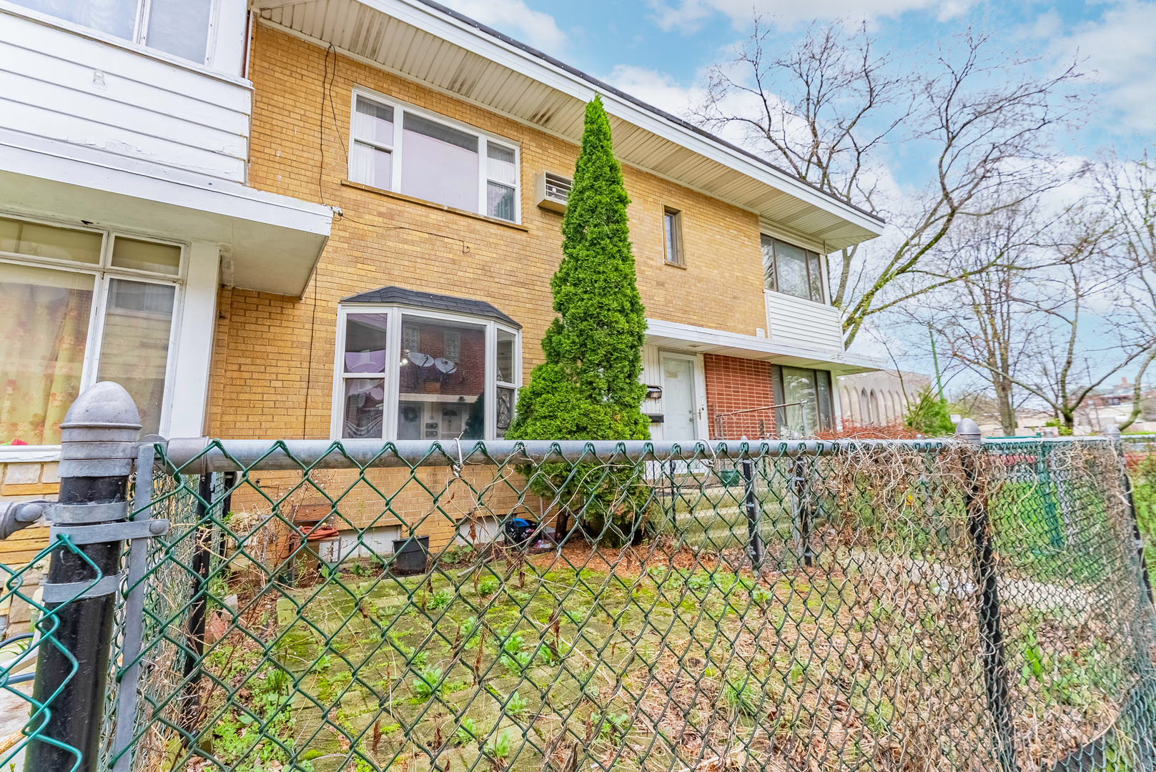 5115 N Springfield Avenue Unit: B