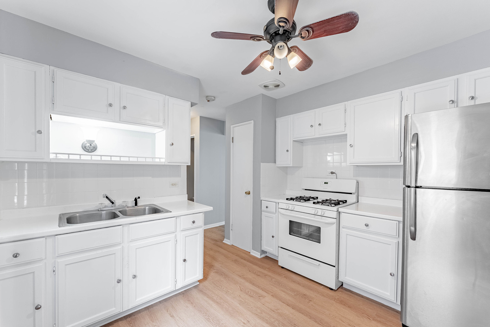 5115 N Springfield Avenue Unit: B