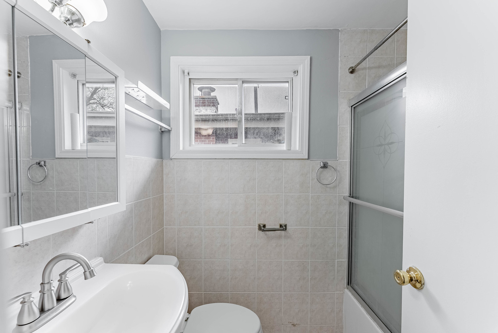 5115 N Springfield Avenue Unit: B