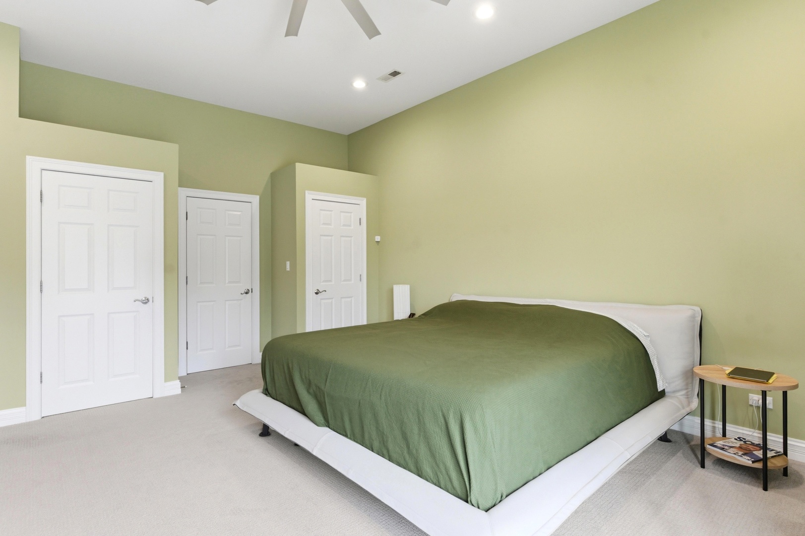 1359 W GRAND Avenue Unit: 2