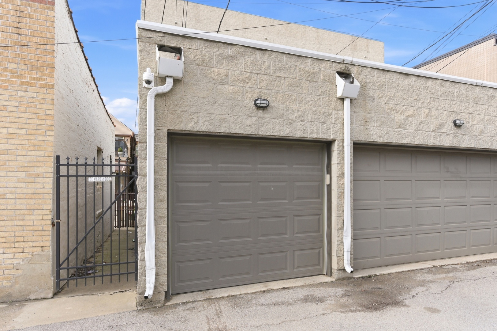 1359 W GRAND Avenue Unit: 2