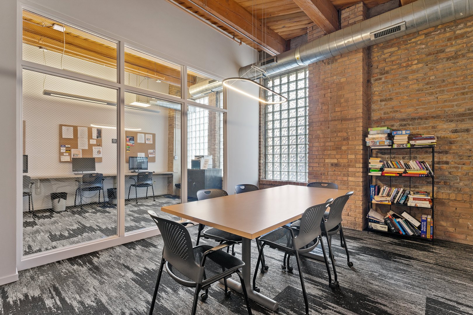 1040 W Adams Street Unit: 122