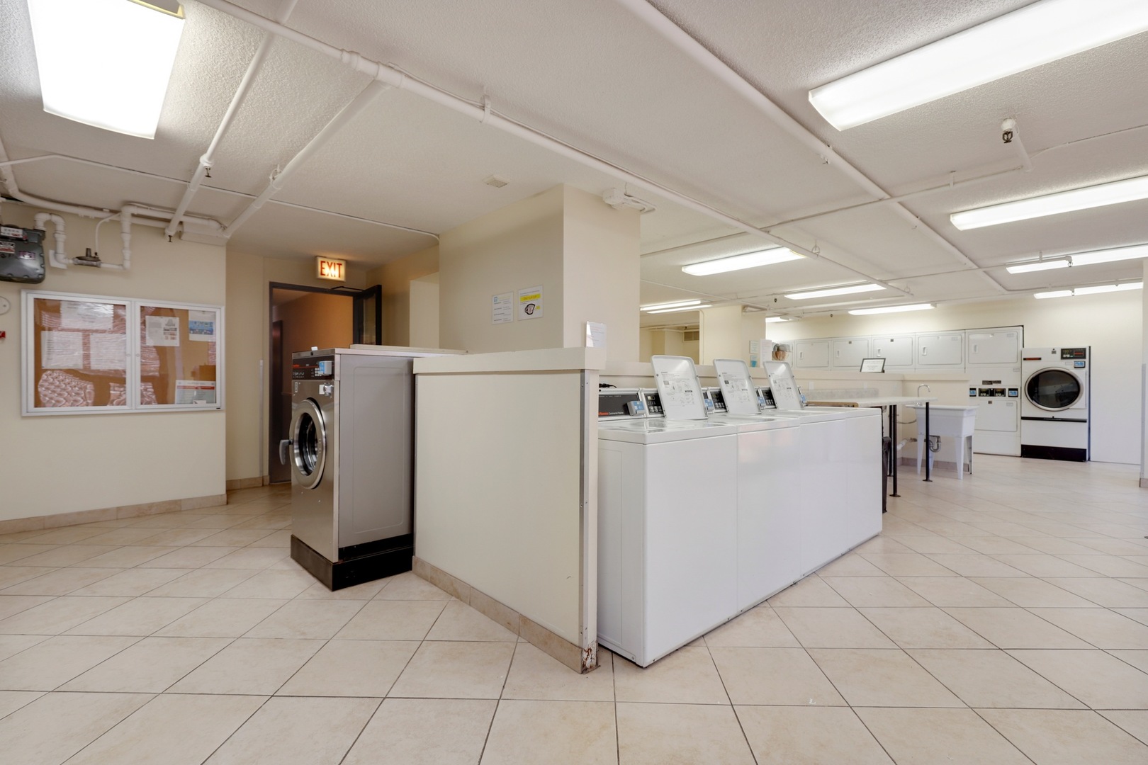 440 N Wabash Avenue Unit: 409