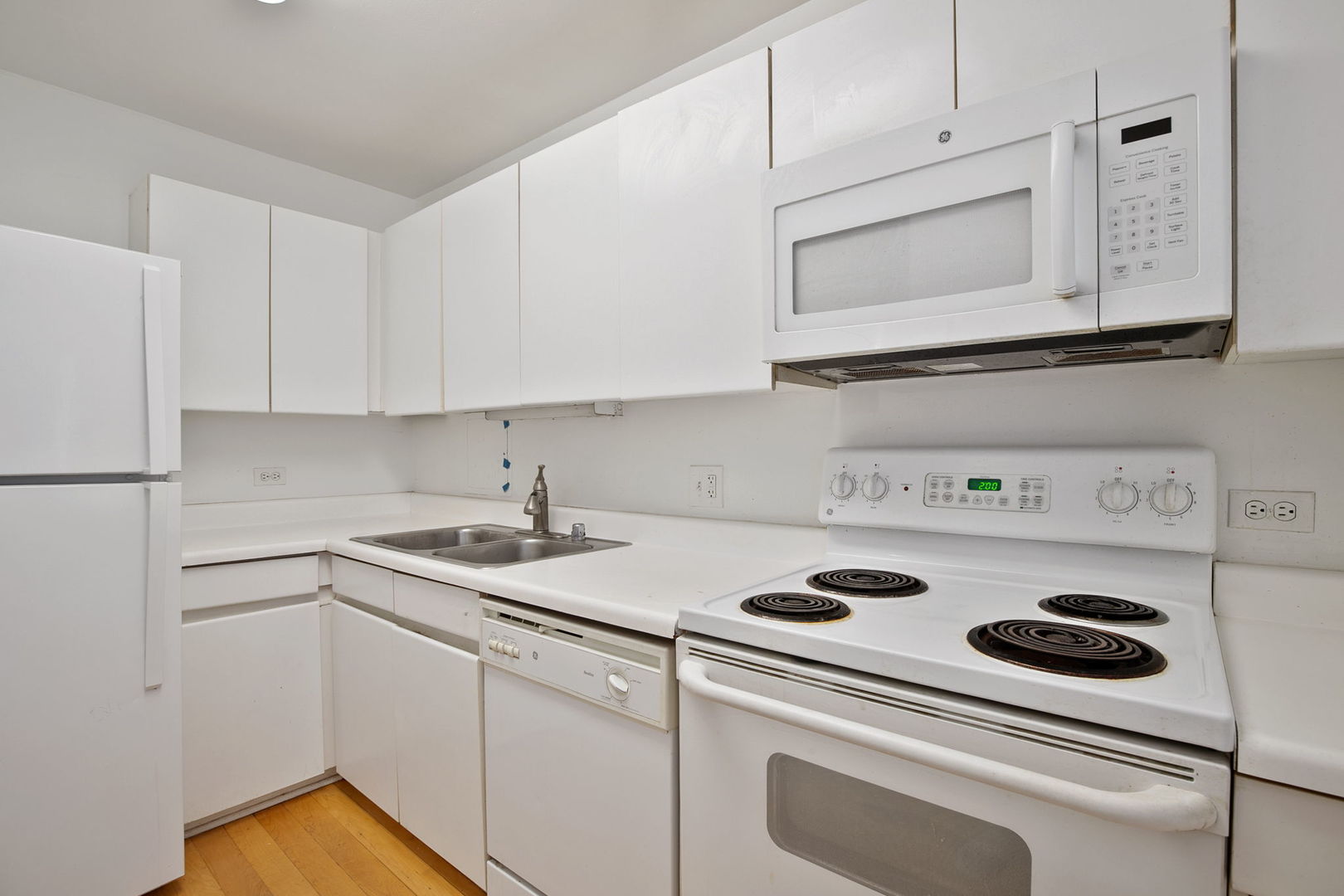 440 N Wabash Avenue Unit: 409