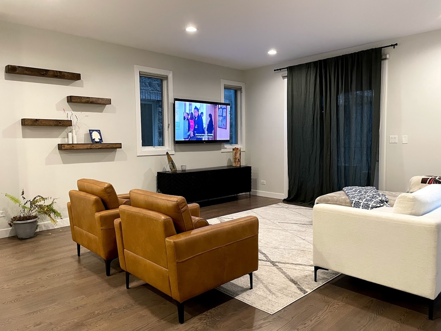 1506 W Superior Street Unit: 1