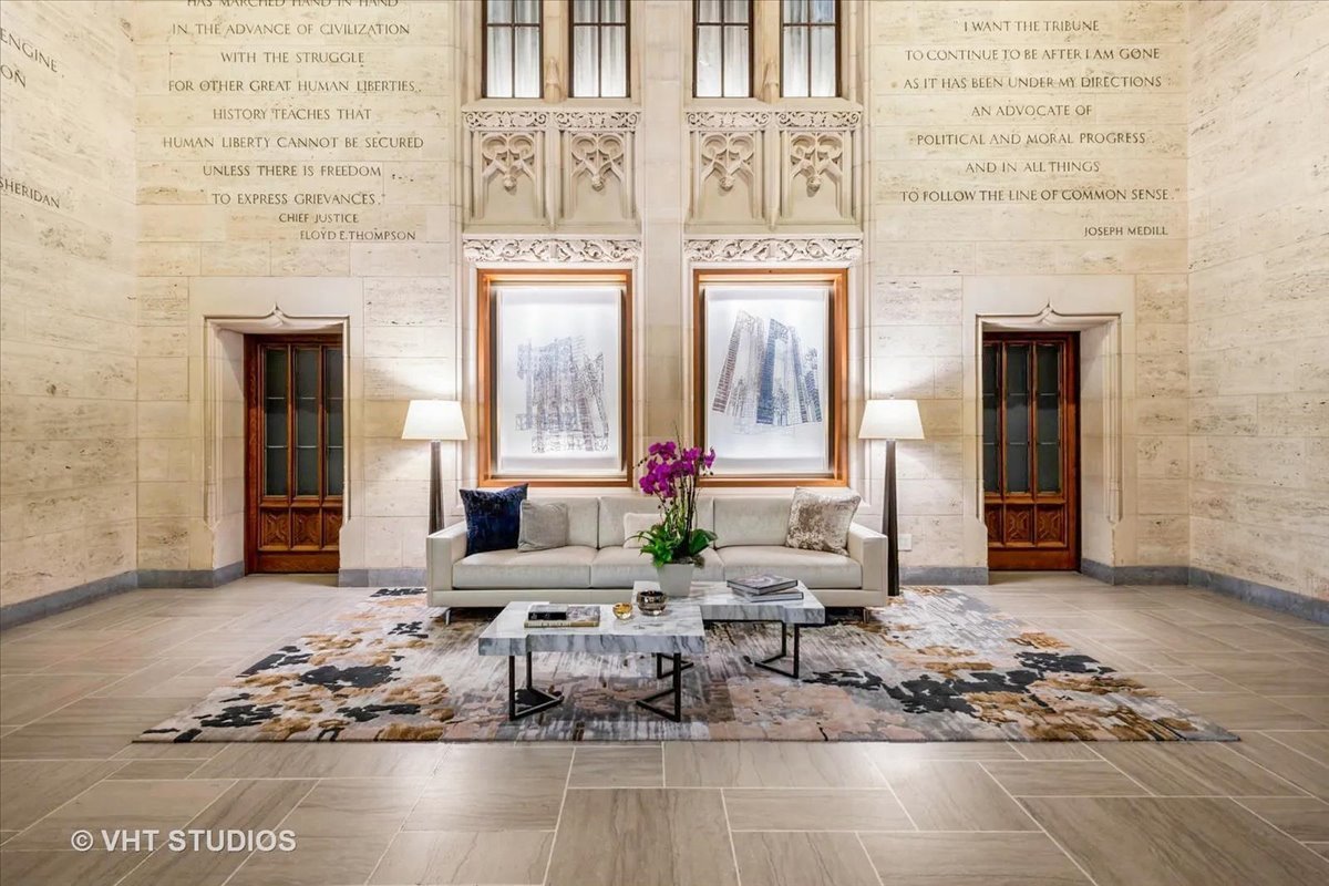 435 N Michigan Avenue Unit: 401