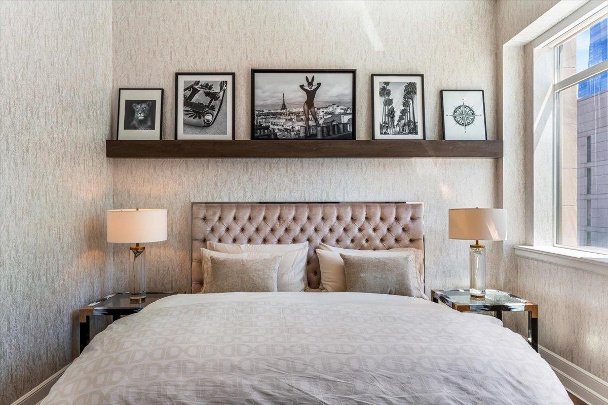 435 N Michigan Avenue Unit: 401