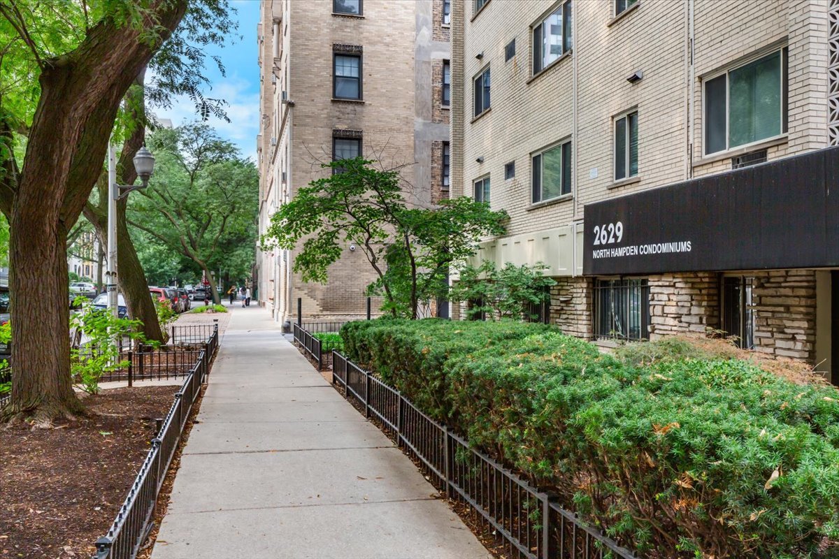 2629 N Hampden Court Unit 306 Chicago Il Us 60614 Mrd12784947