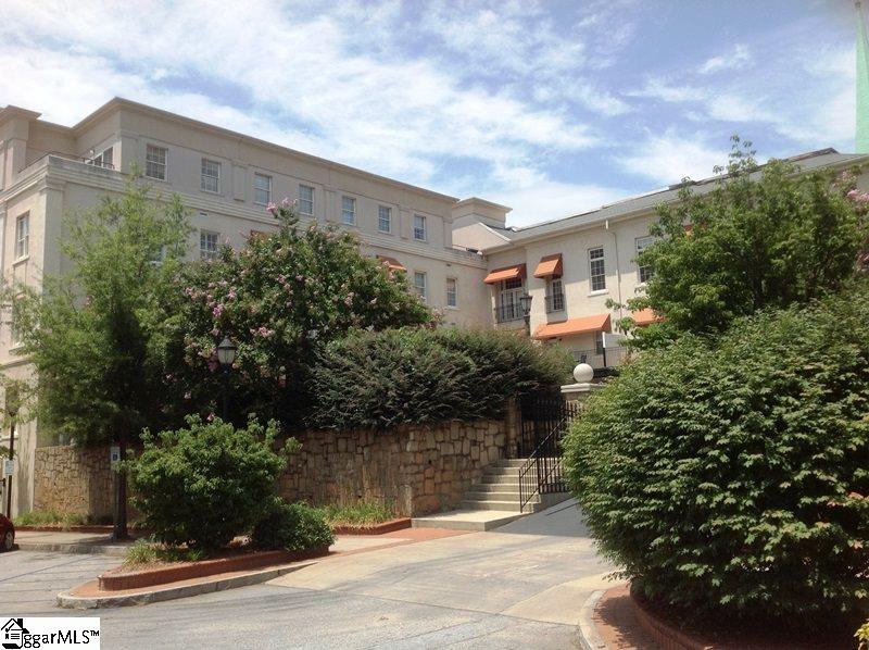 100 W Court Street Unit 3K