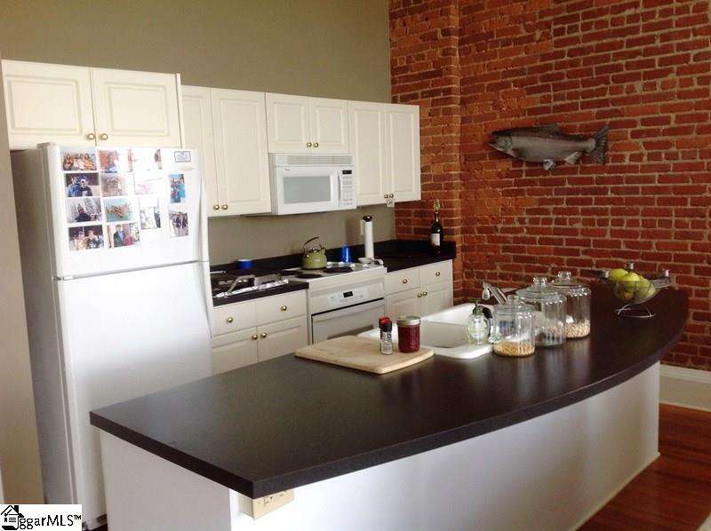 100 W Court Street Unit 3K
