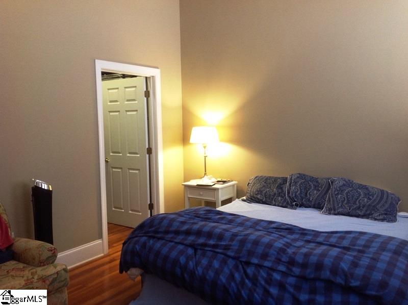 100 W Court Street Unit 3K