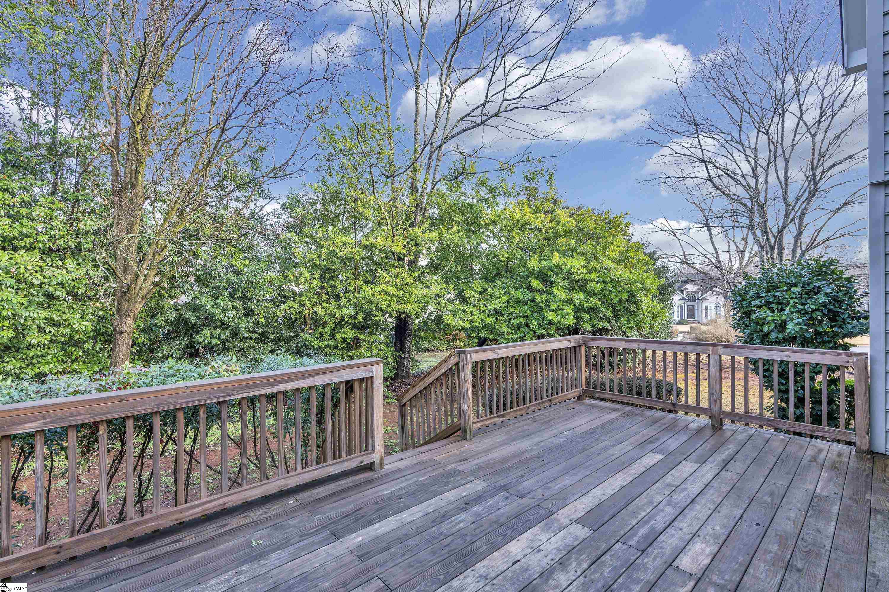 4 Promontory Court