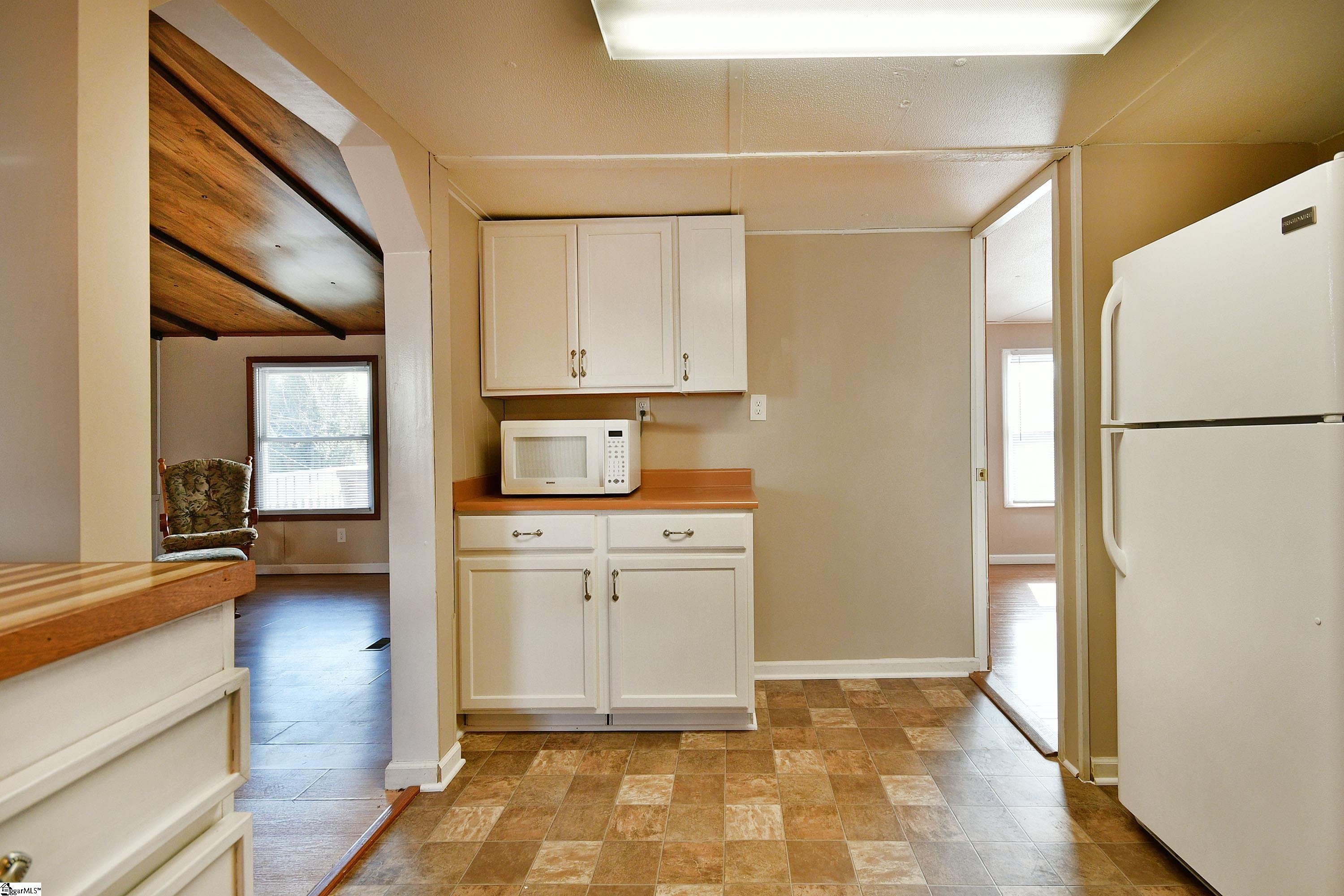 111 Corner Wood