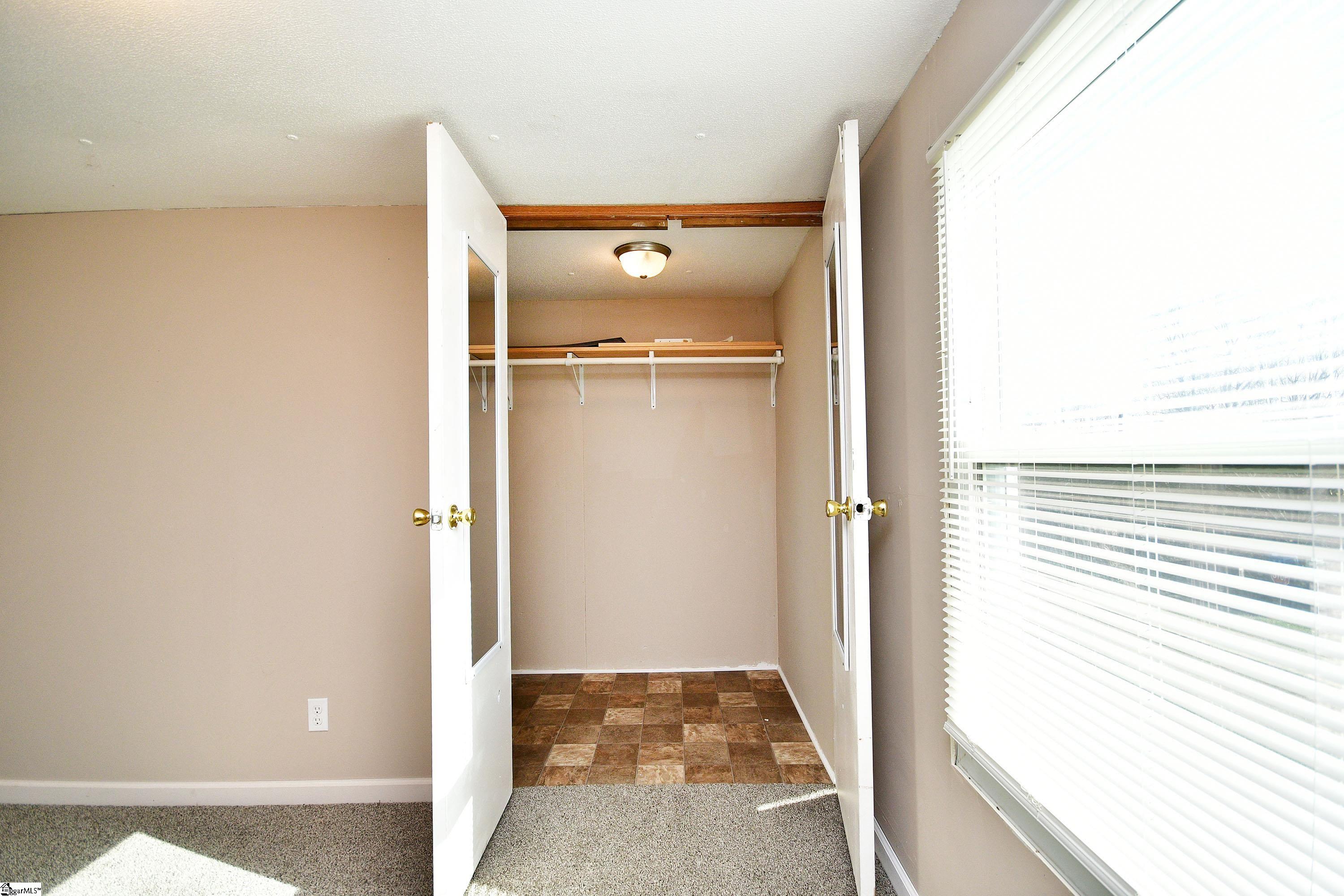 111 Corner Wood