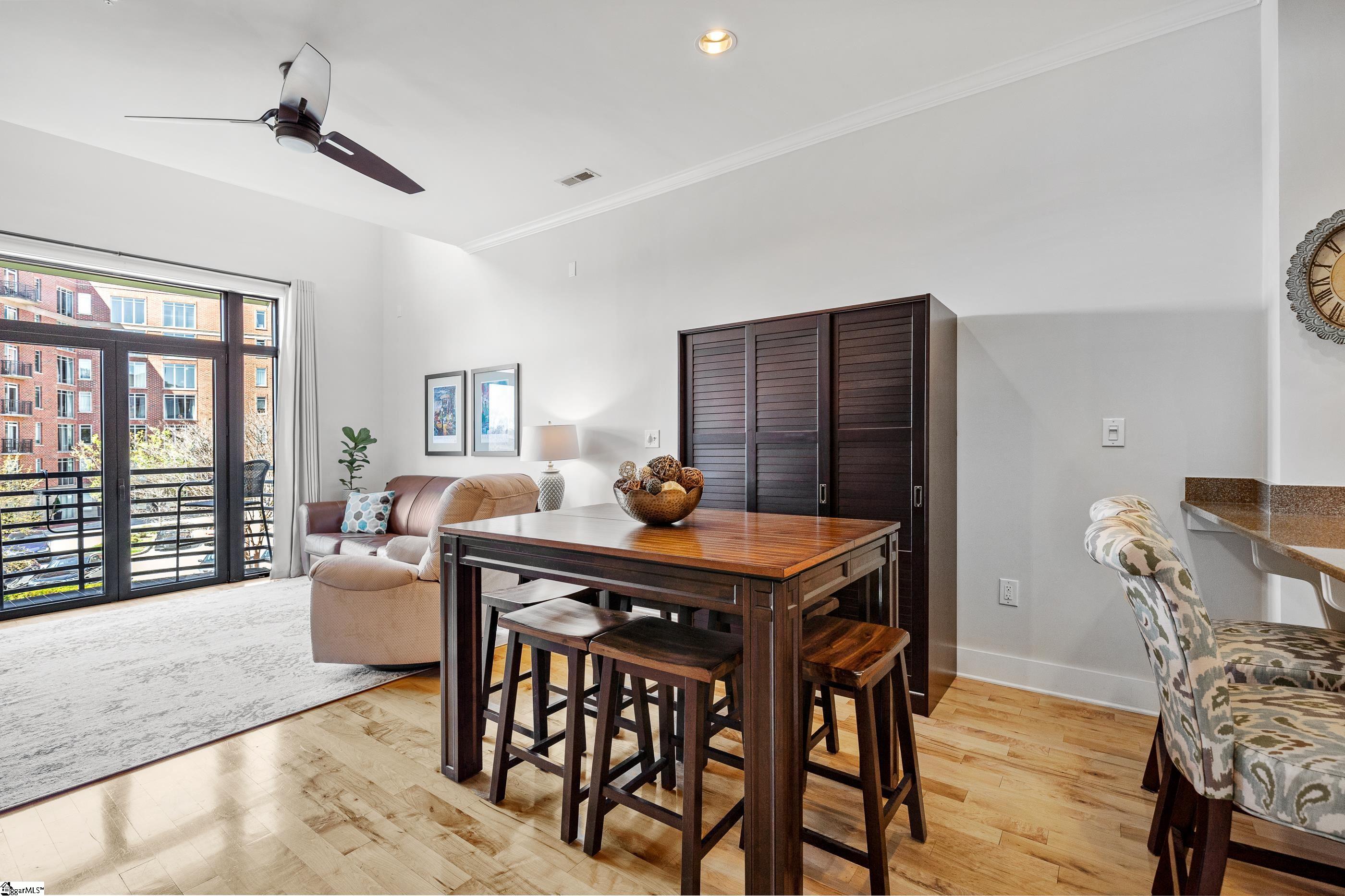 101 W Court Street Unit 228