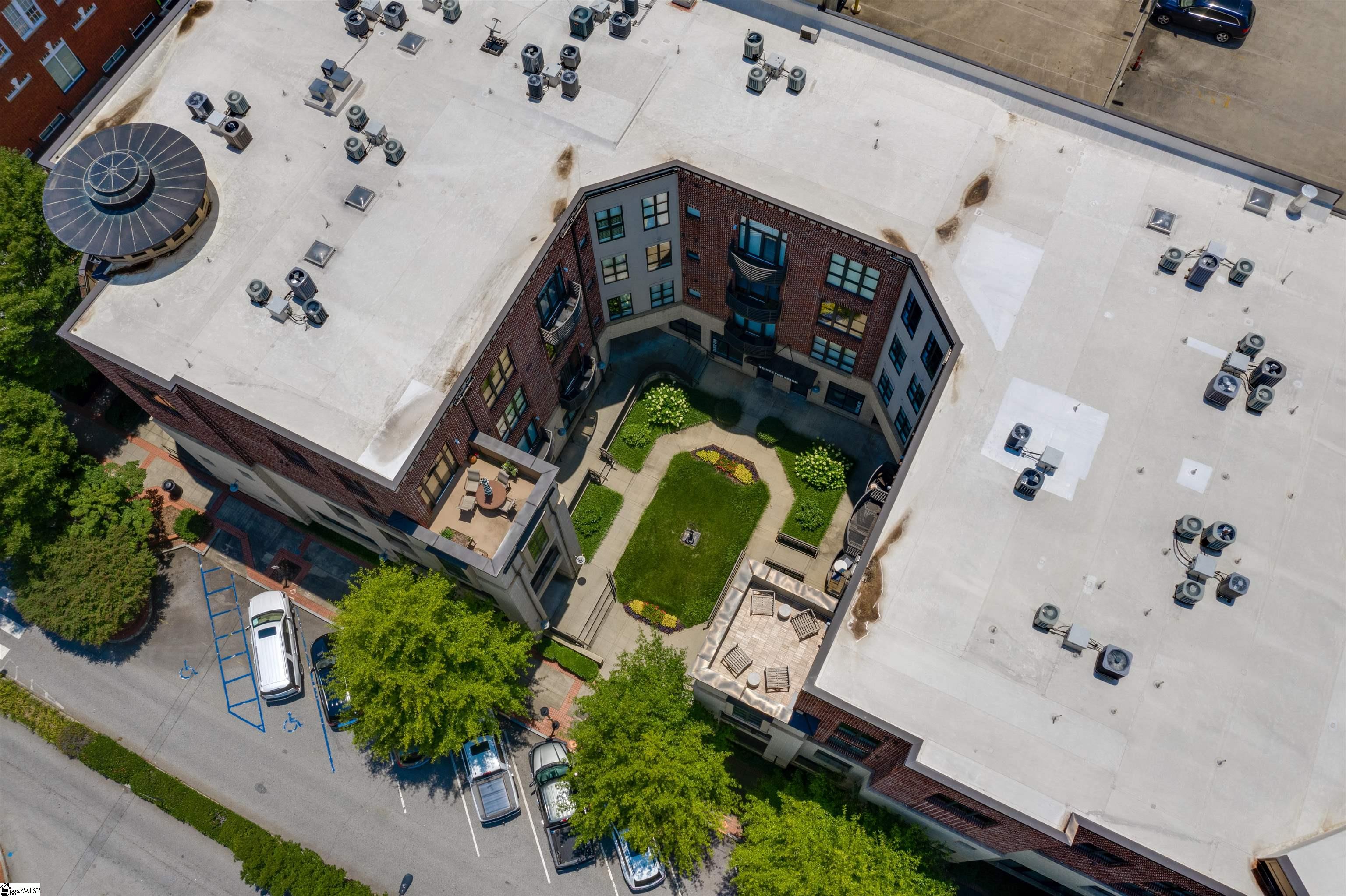 101 W Court Street Unit 228