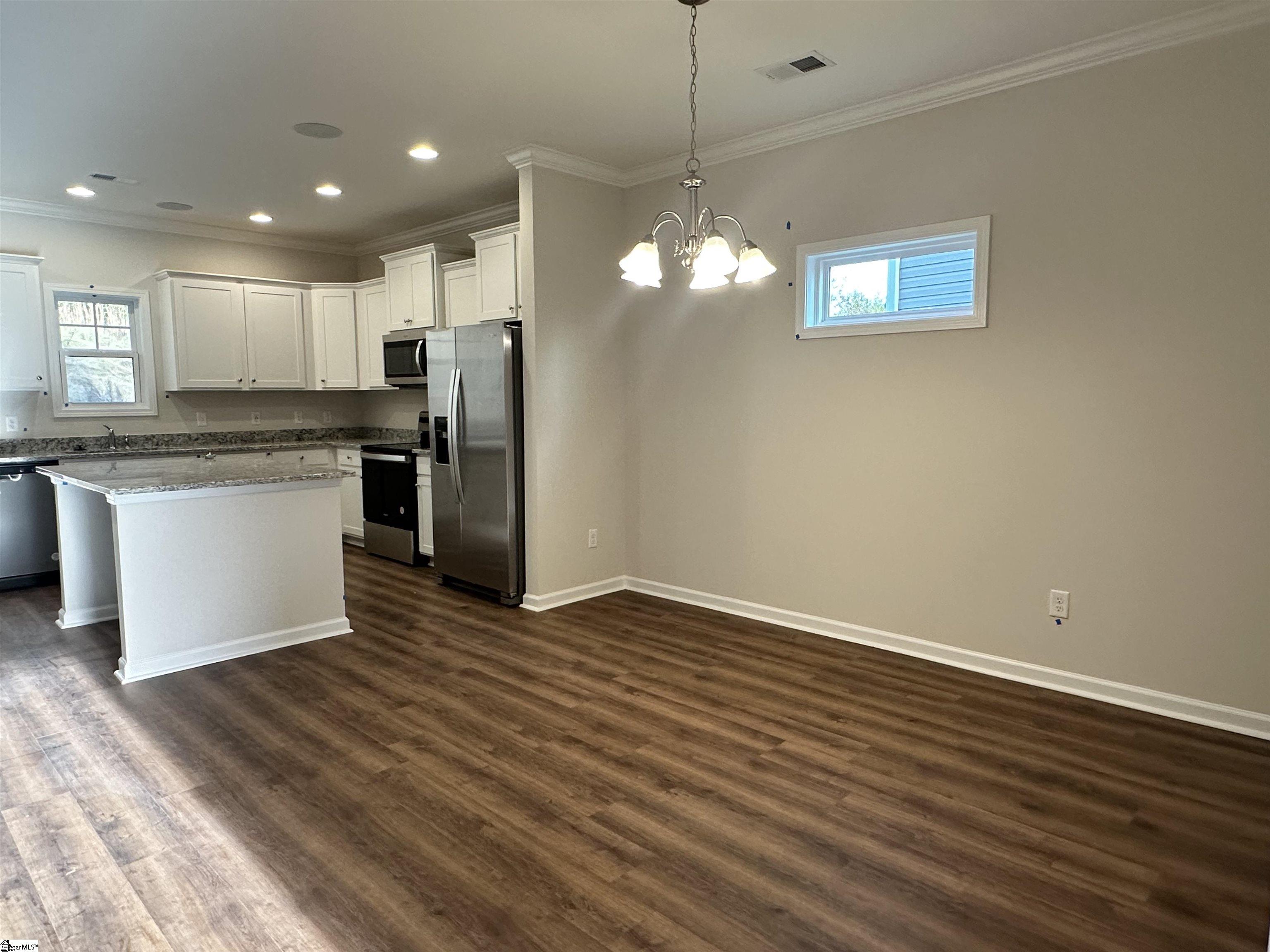 1018 Silverbend Trail