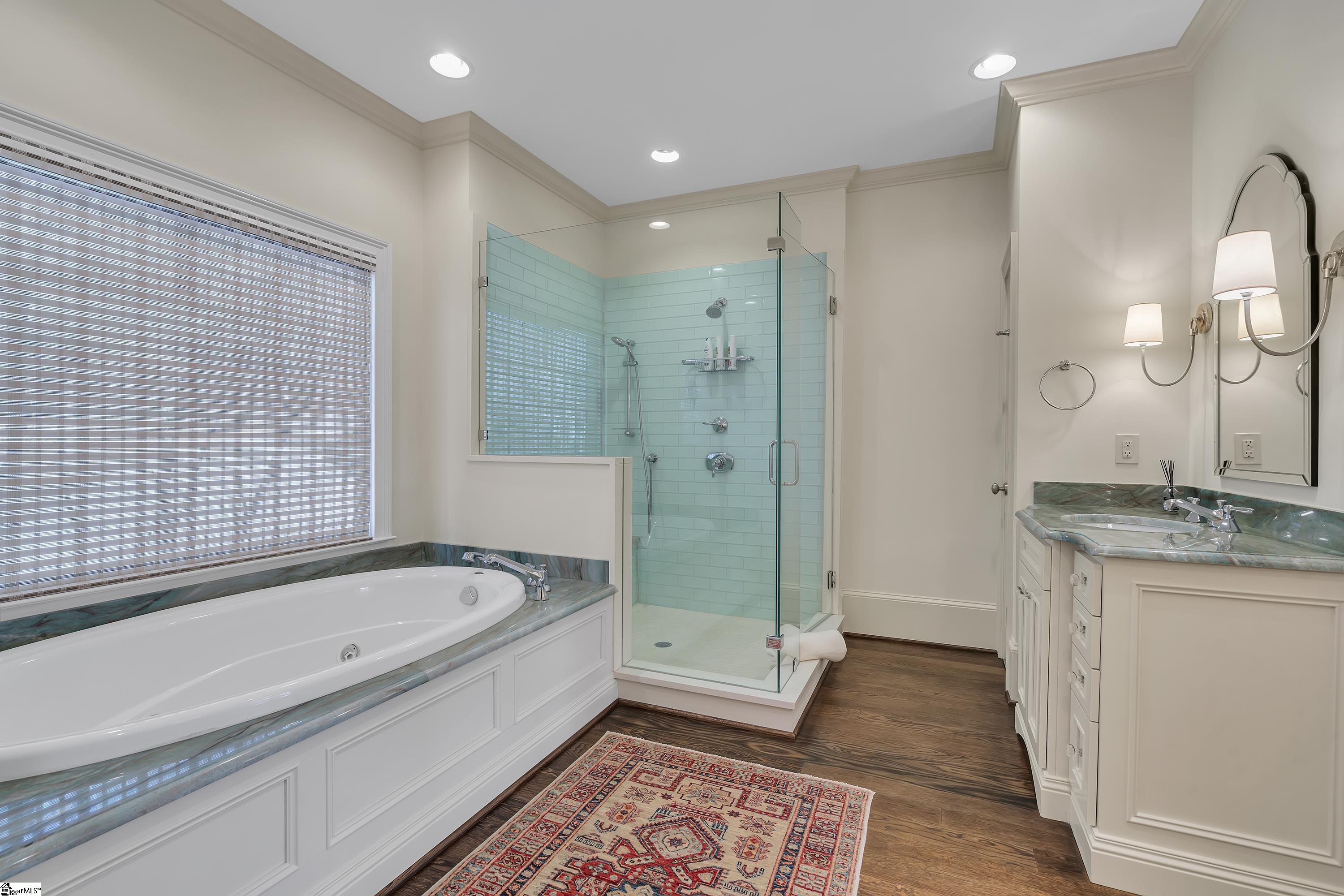 1016 Saint Andrews Court