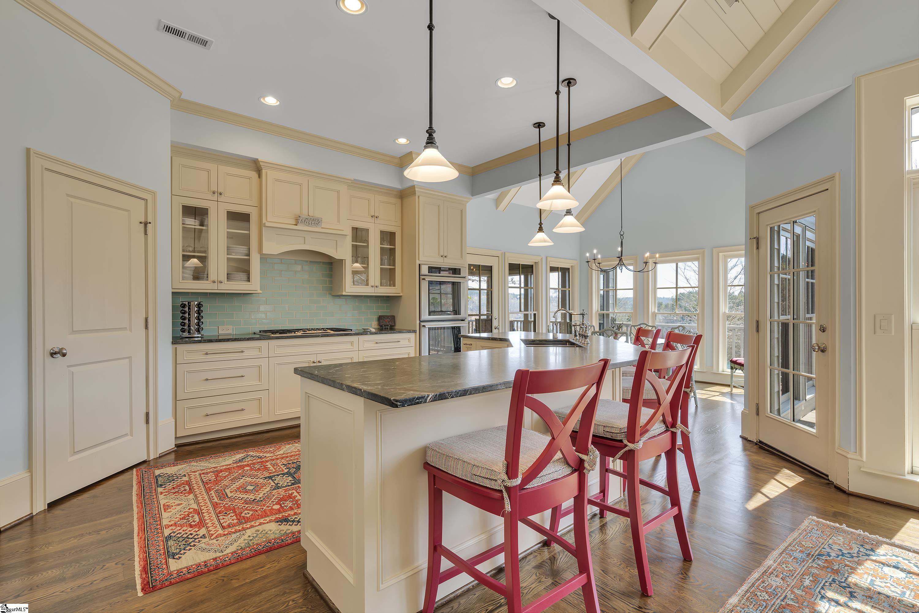 1016 Saint Andrews Court