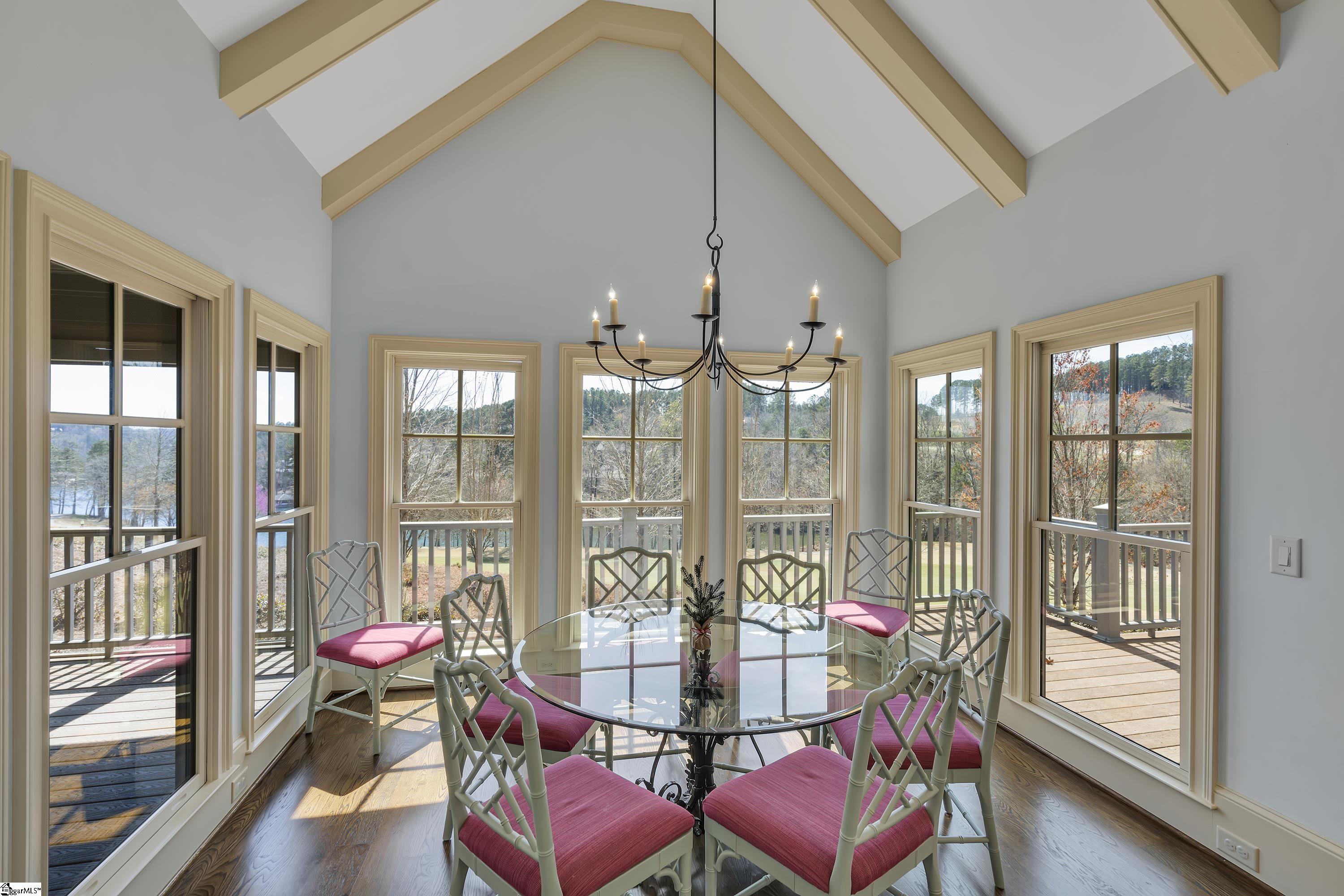1016 Saint Andrews Court