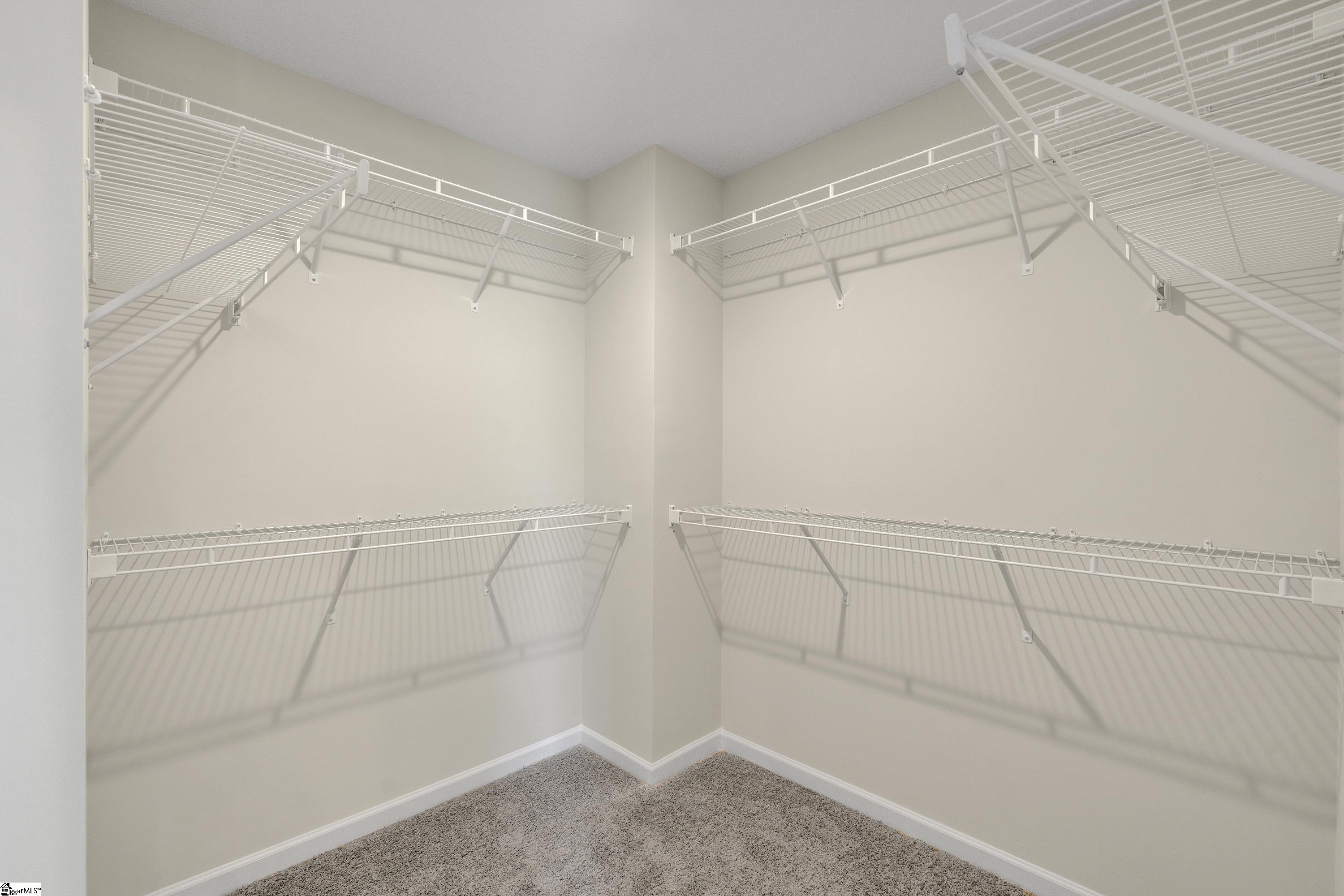 1006 Silverbend Trail