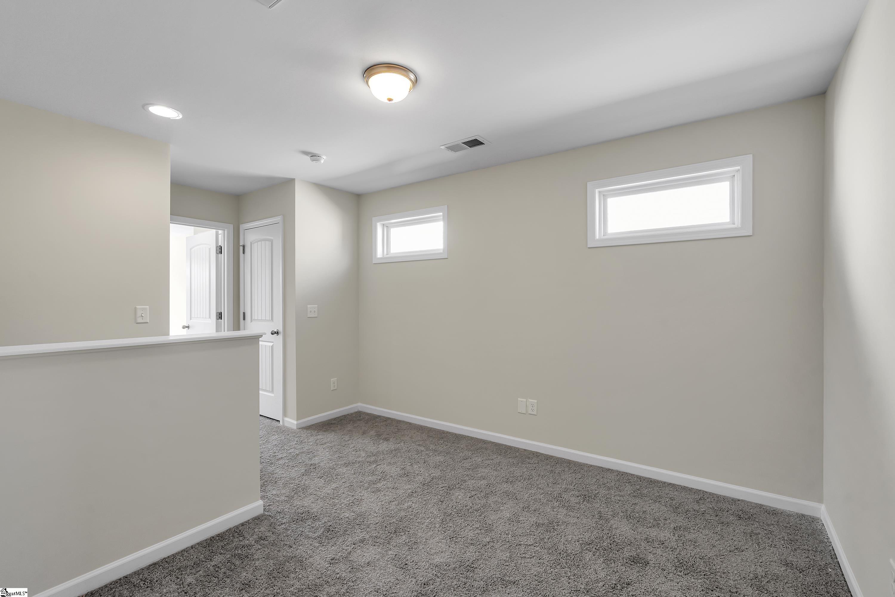 1006 Silverbend Trail