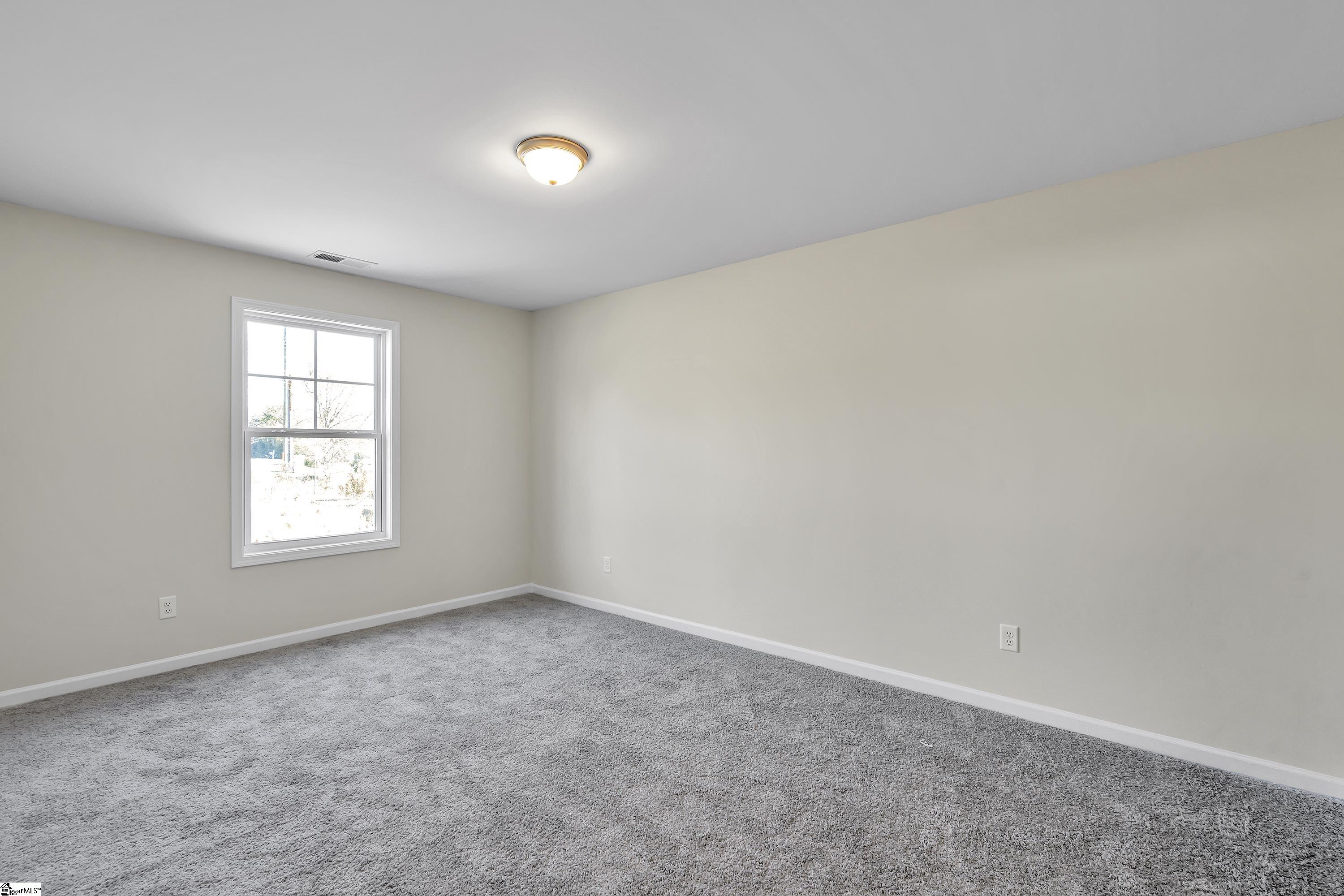 1006 Silverbend Trail