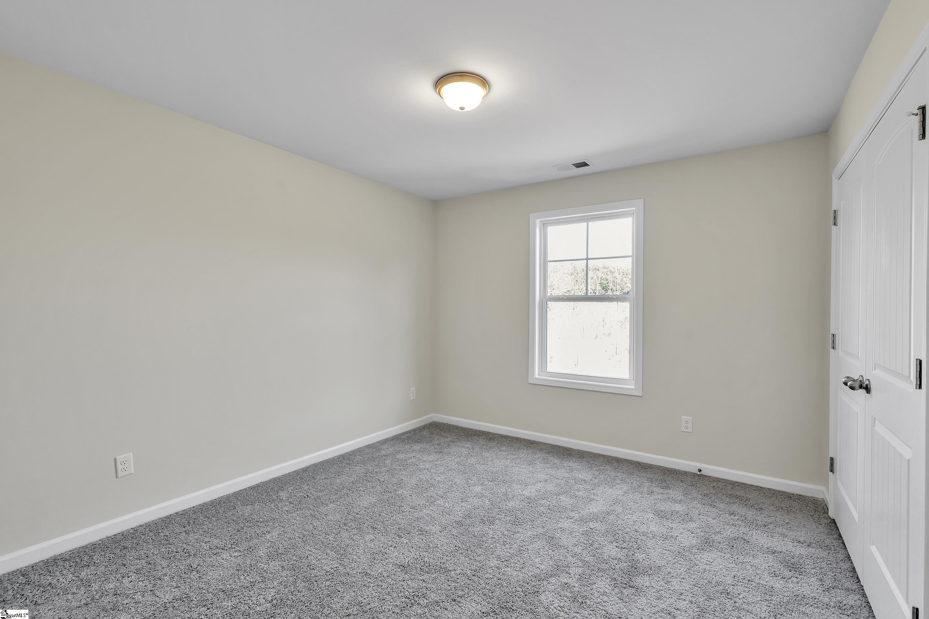 1006 Silverbend Trail